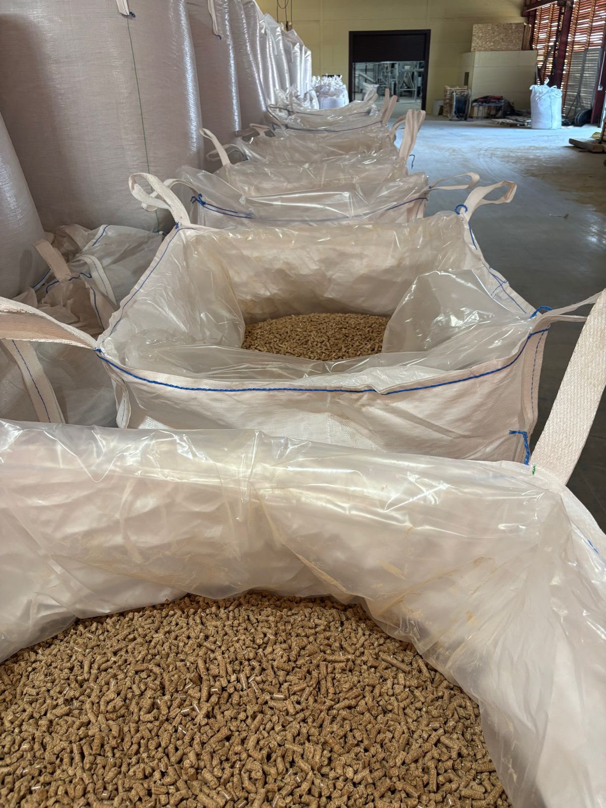 Bulk Wood Pellets — 500 kg